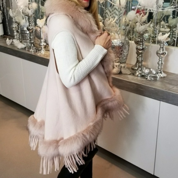 CHIC DOLLZ Blush Sweater Vest - Picture 4 of 4